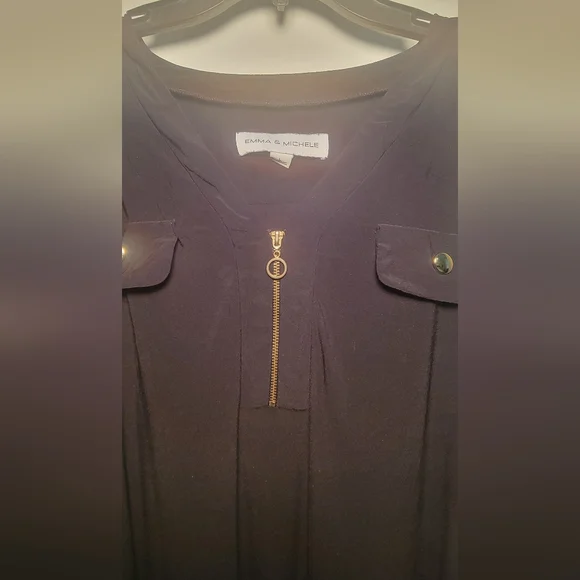 Black V-Neck Tie-Waist Midi Dress - Picture 7 of 8